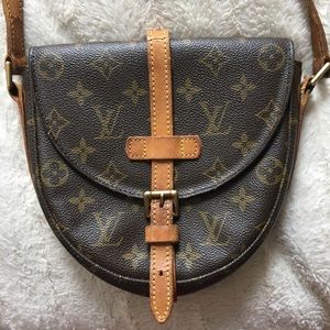 Authentic Louis Vuitton Crossbody